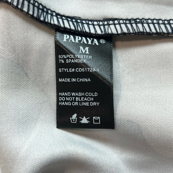 New Papaya Navy Floral Print Plunge Skater Dress Sleeveless Party Cocktail MD - Picture 8 of 8